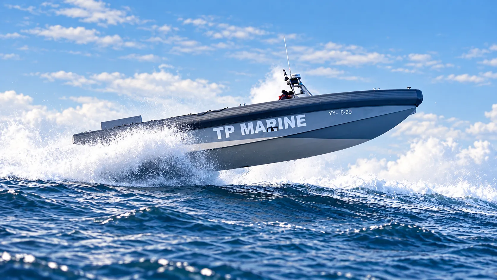 TP Marine high-speed hull at full power
